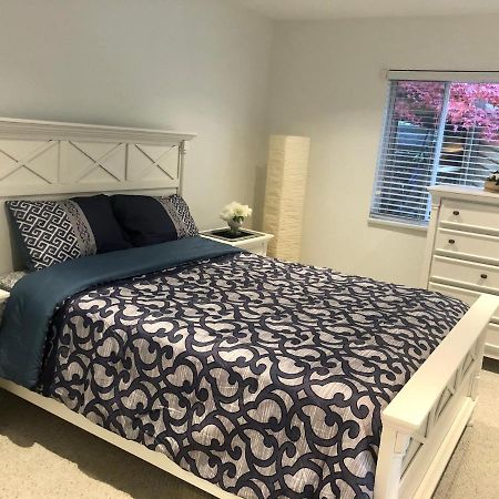 נורת וונקובר Beautiful Modern Suite מראה חיצוני תמונה