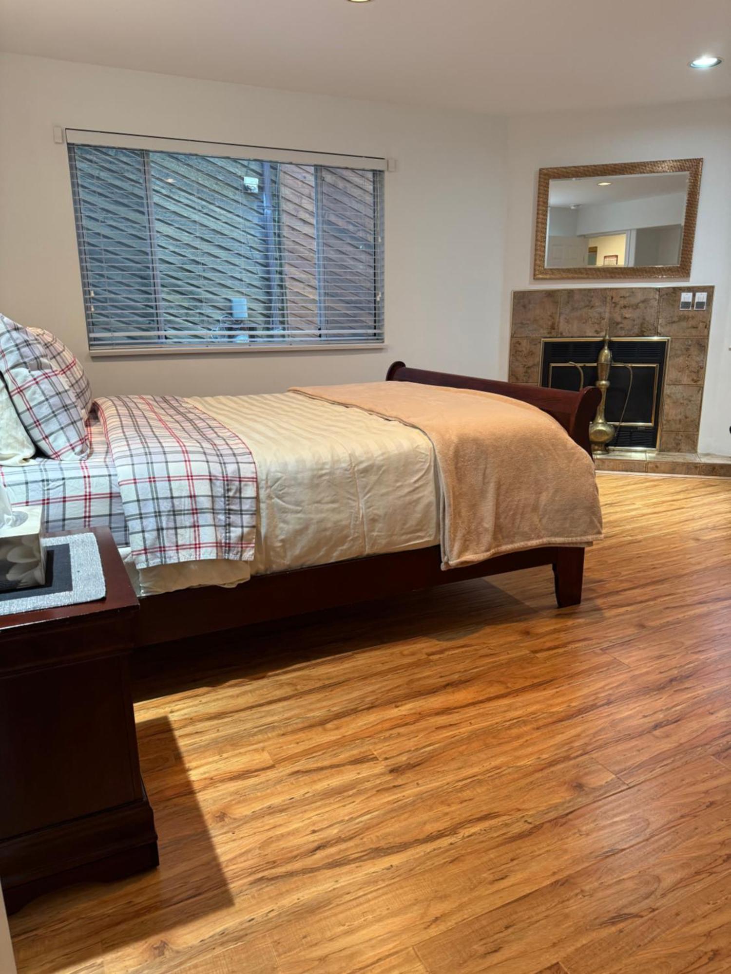 נורת וונקובר Beautiful Modern Suite מראה חיצוני תמונה
